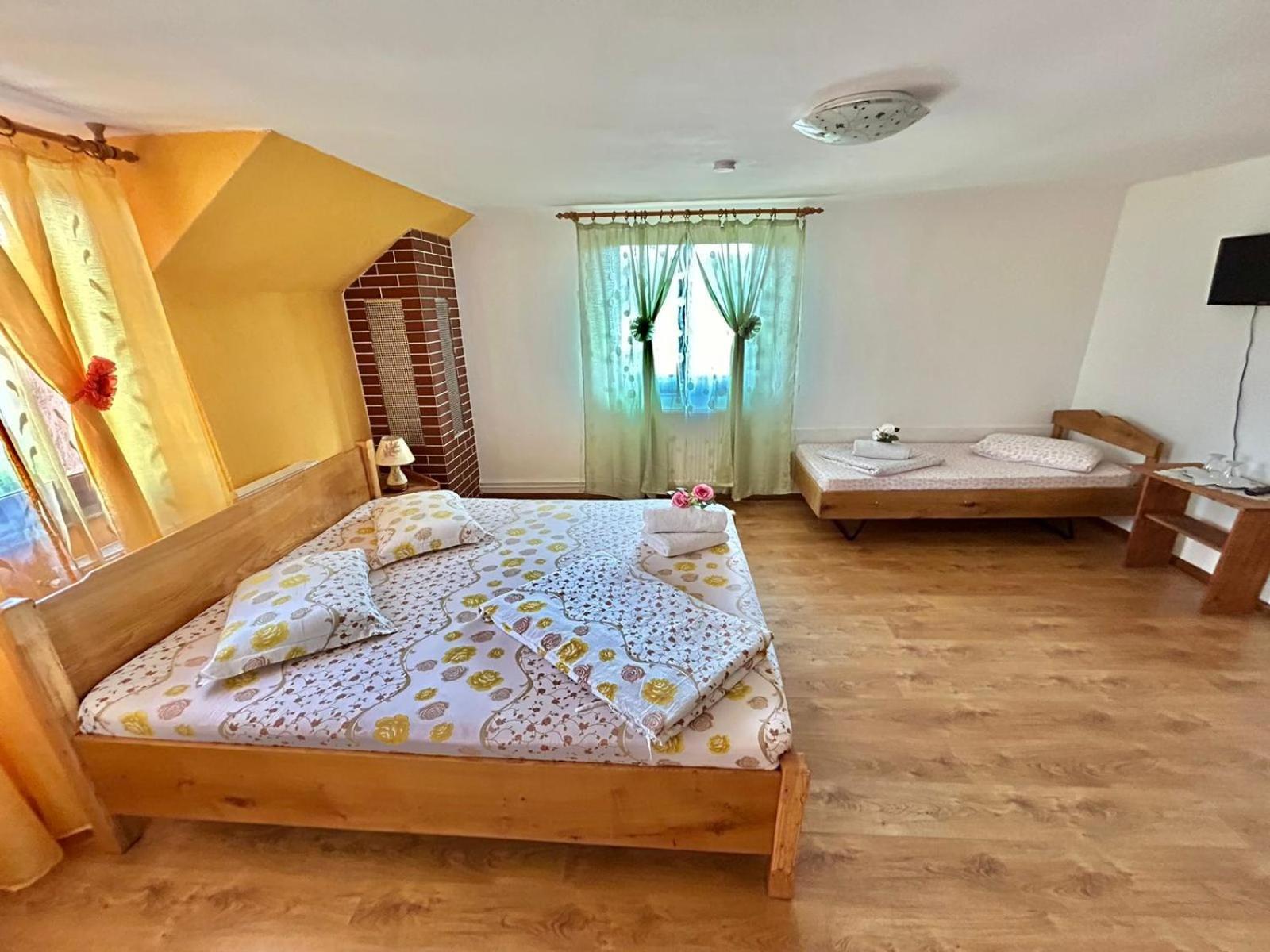 Pensiunea Casa Nina Cîrţişoara Pokoj fotografie